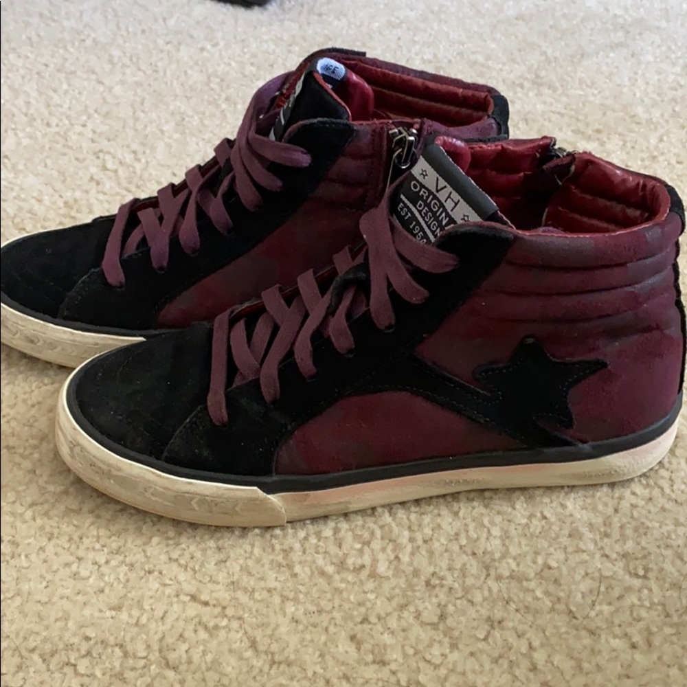 Vintage Havana Sneakers